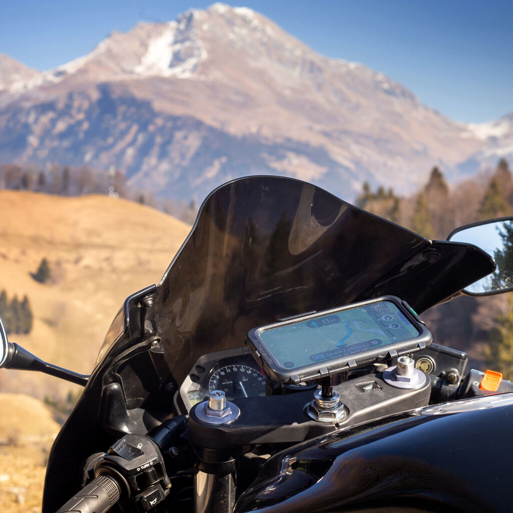 Apple iPhone 13 Pro Max Tough Case